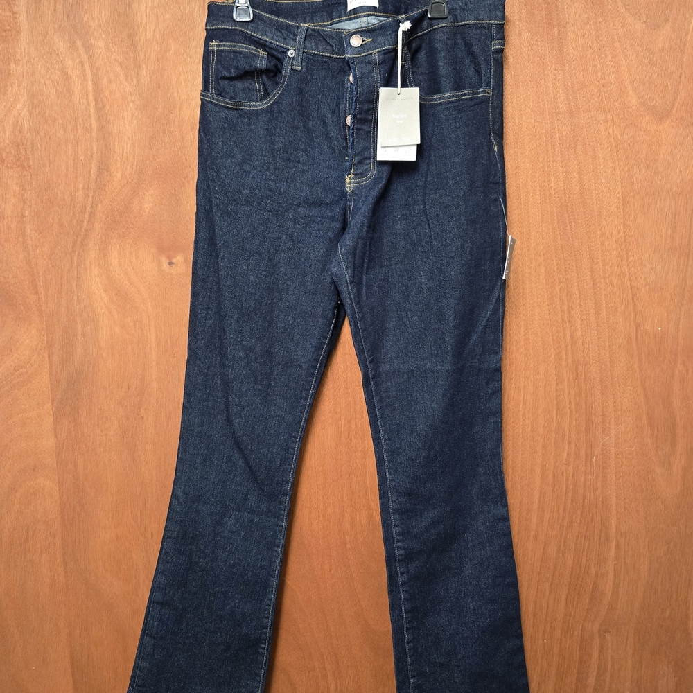 NWT OLIVER LOGAN Stanley jeans, button fly, mid Rise bootcut,  size, 16/33